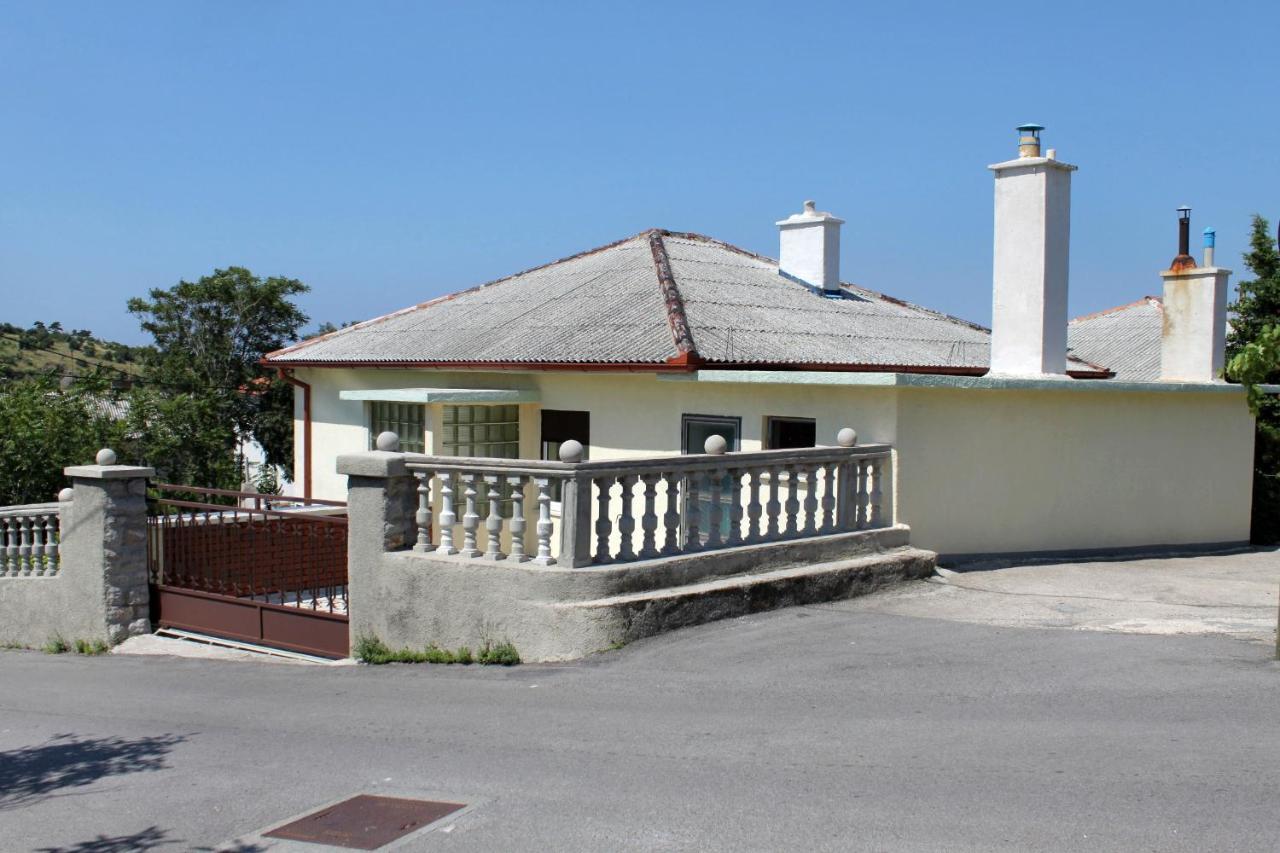 Apartments With A Parking Space Senj - 5572 Bagian luar foto