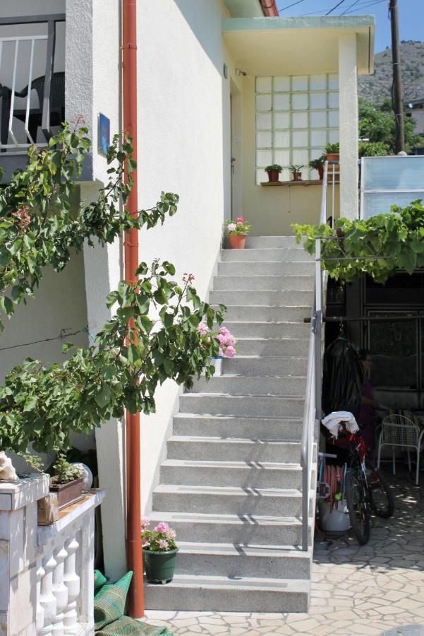 Apartments With A Parking Space Senj - 5572 Bagian luar foto