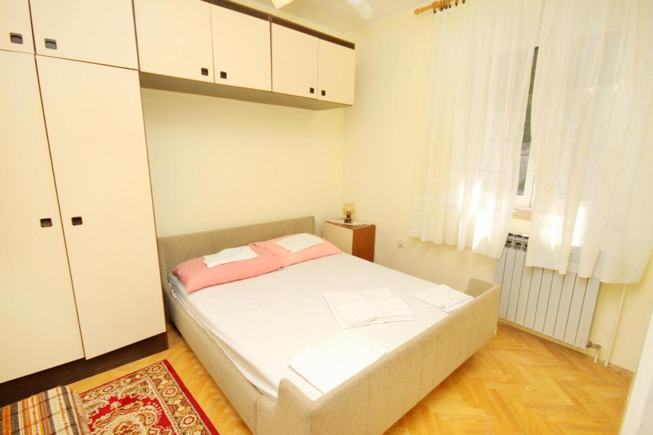 Apartments With A Parking Space Senj - 5572 Bagian luar foto